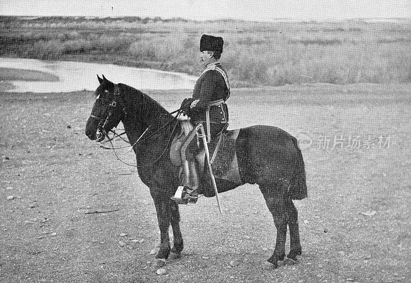 西北骑警少校萨姆·斯蒂尔(Sam Steele)派遣了加拿大皇家步兵团第2营(特种部队)——19世纪